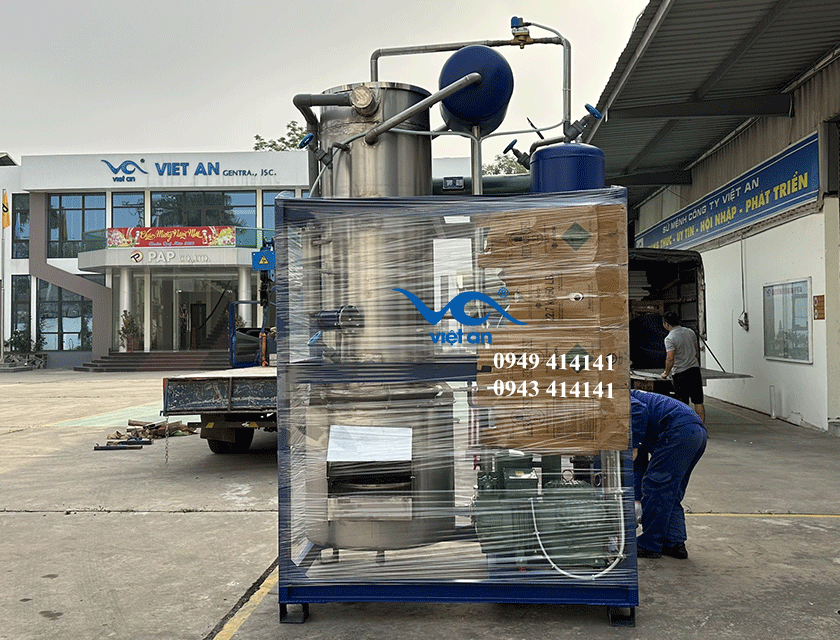 Máy làm đá viên 5 tấn và hệ thống kho lạnh 12m3 xuất cho khách hàng tại Quảng Ninh