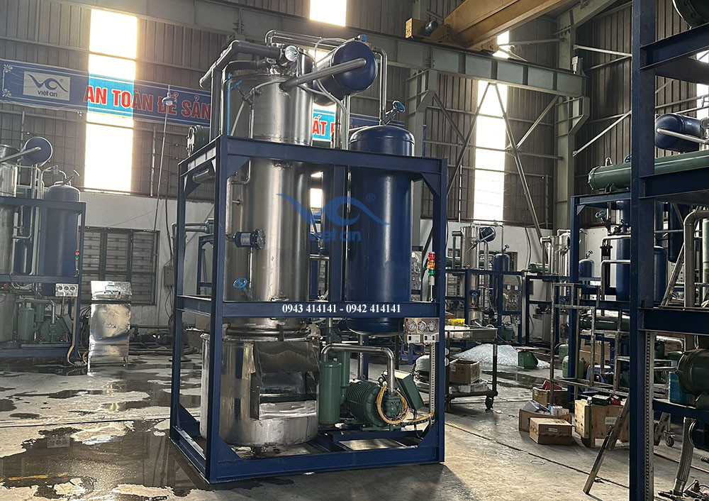 Giới thiệu máy làm đá viên trục vít 9 tấn - IVAN9T34 công nghệ mới 2024